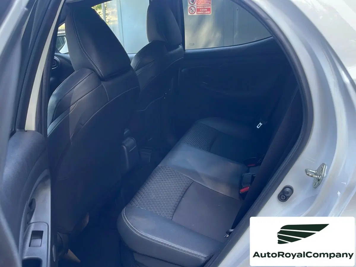 Toyota Yaris usata a Roma (10)