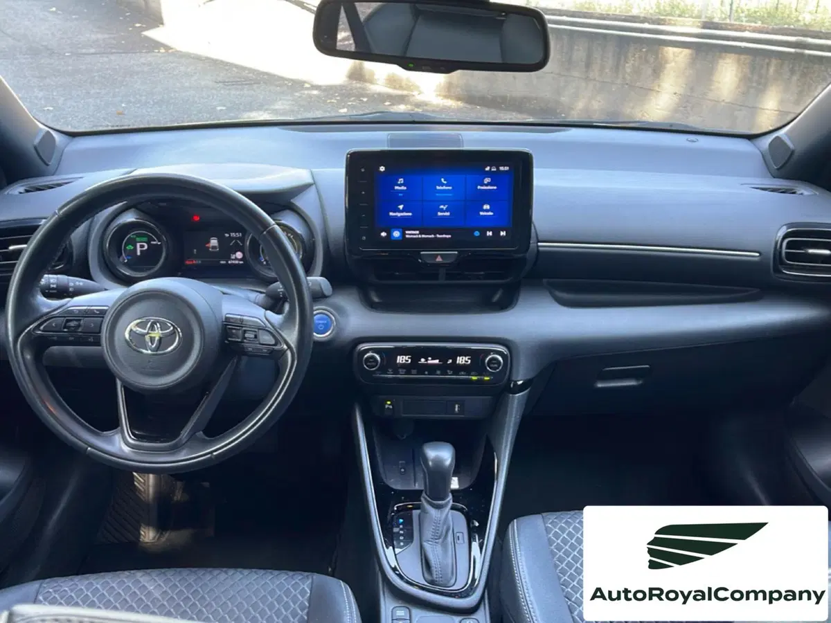Toyota Yaris usata a Roma (11)
