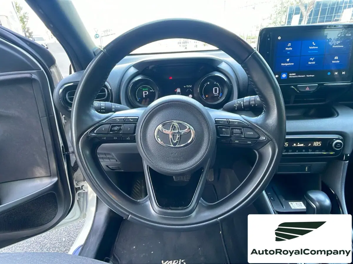 Toyota Yaris usata a Roma (12)