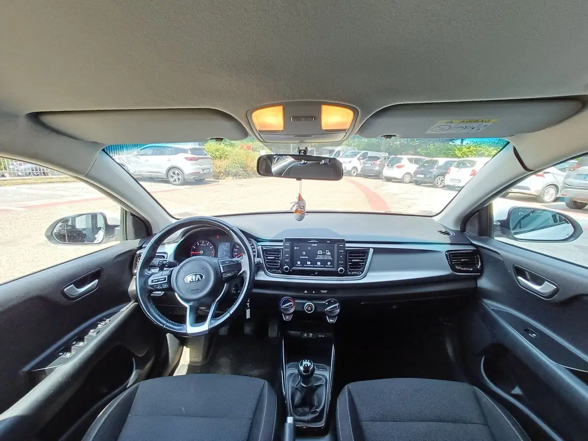 Kia Rio usata a Modena (10)