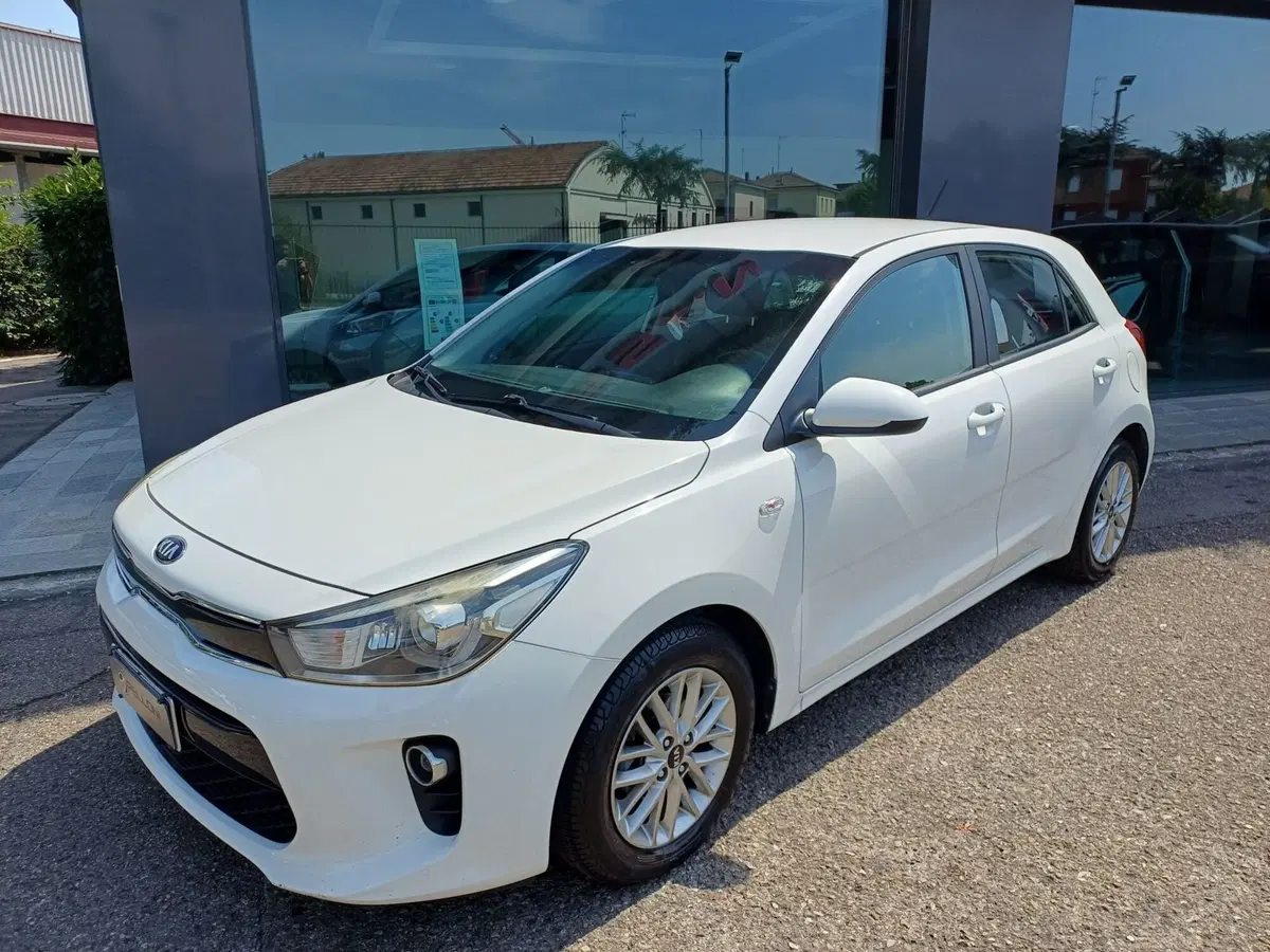Kia Rio usata a Modena (2)
