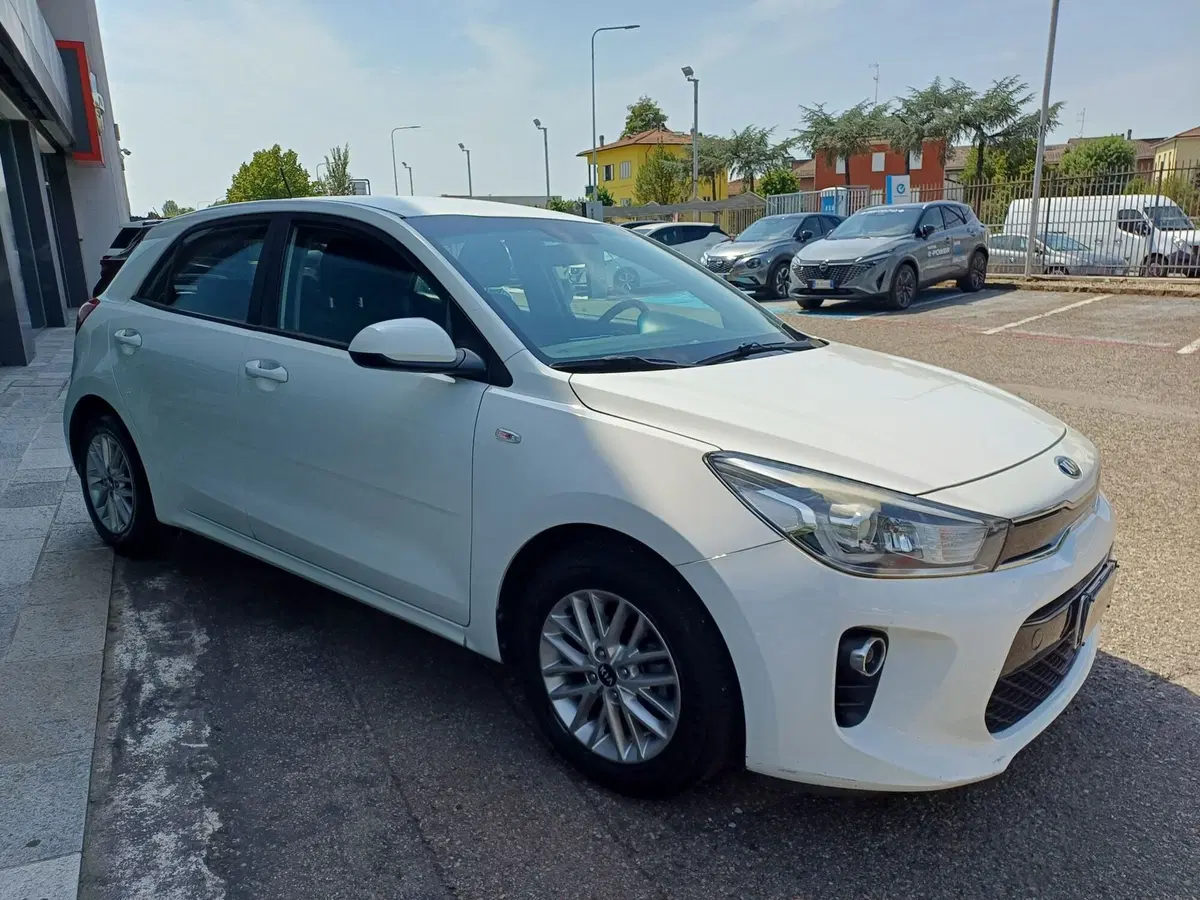 Kia Rio usata a Modena (5)