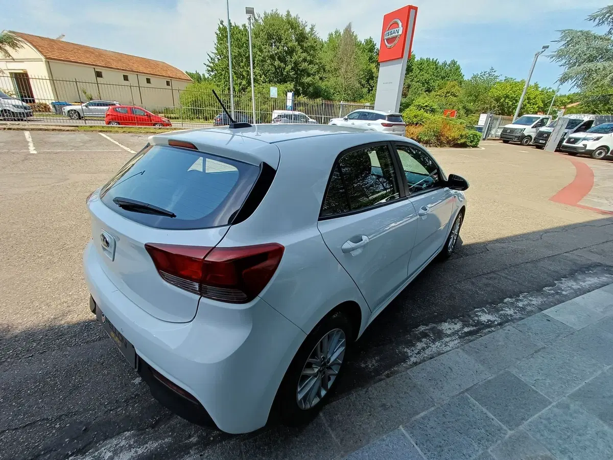 Kia Rio usata a Modena (7)