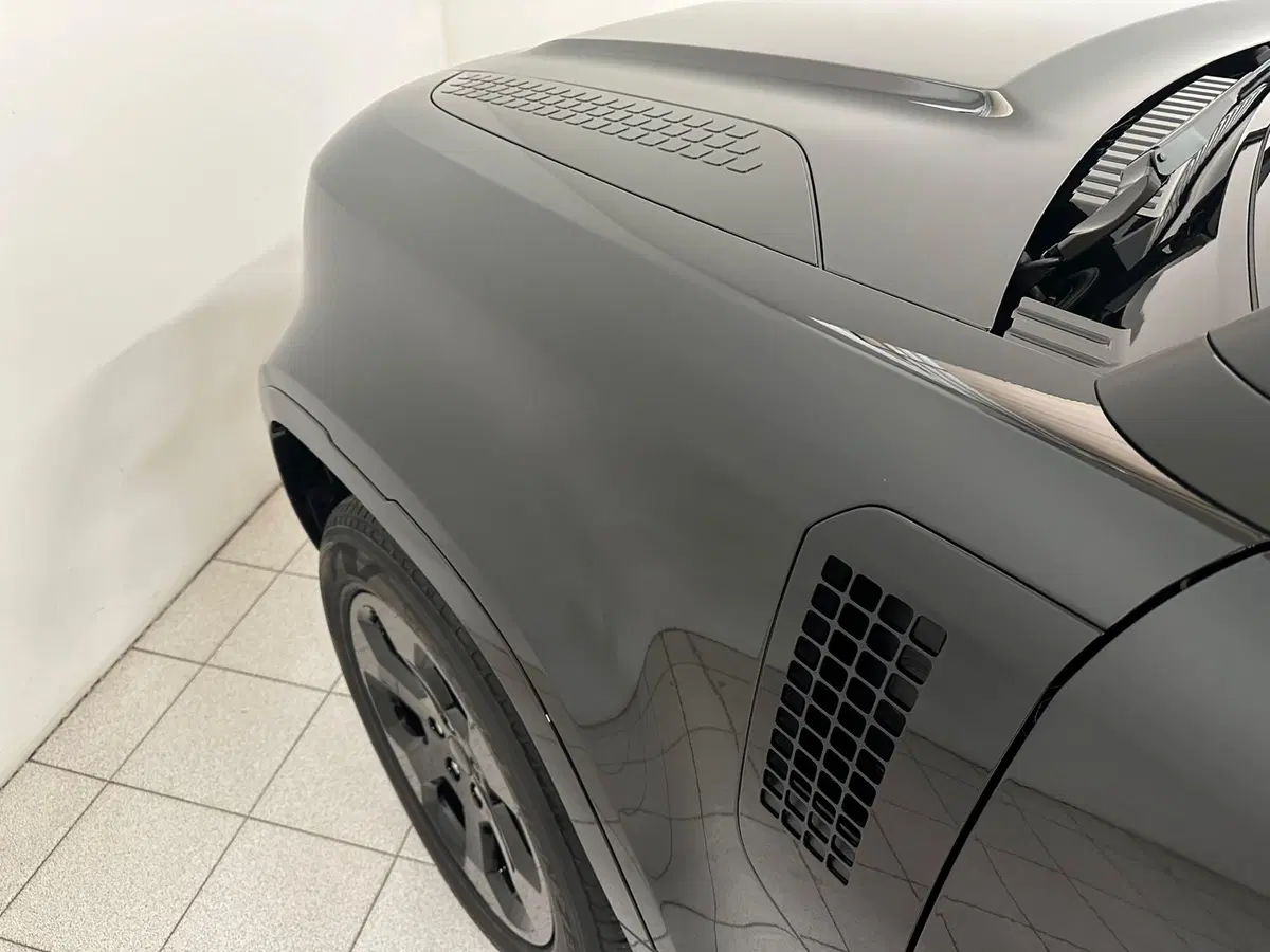 Land Rover Defender usata a Novara (16)