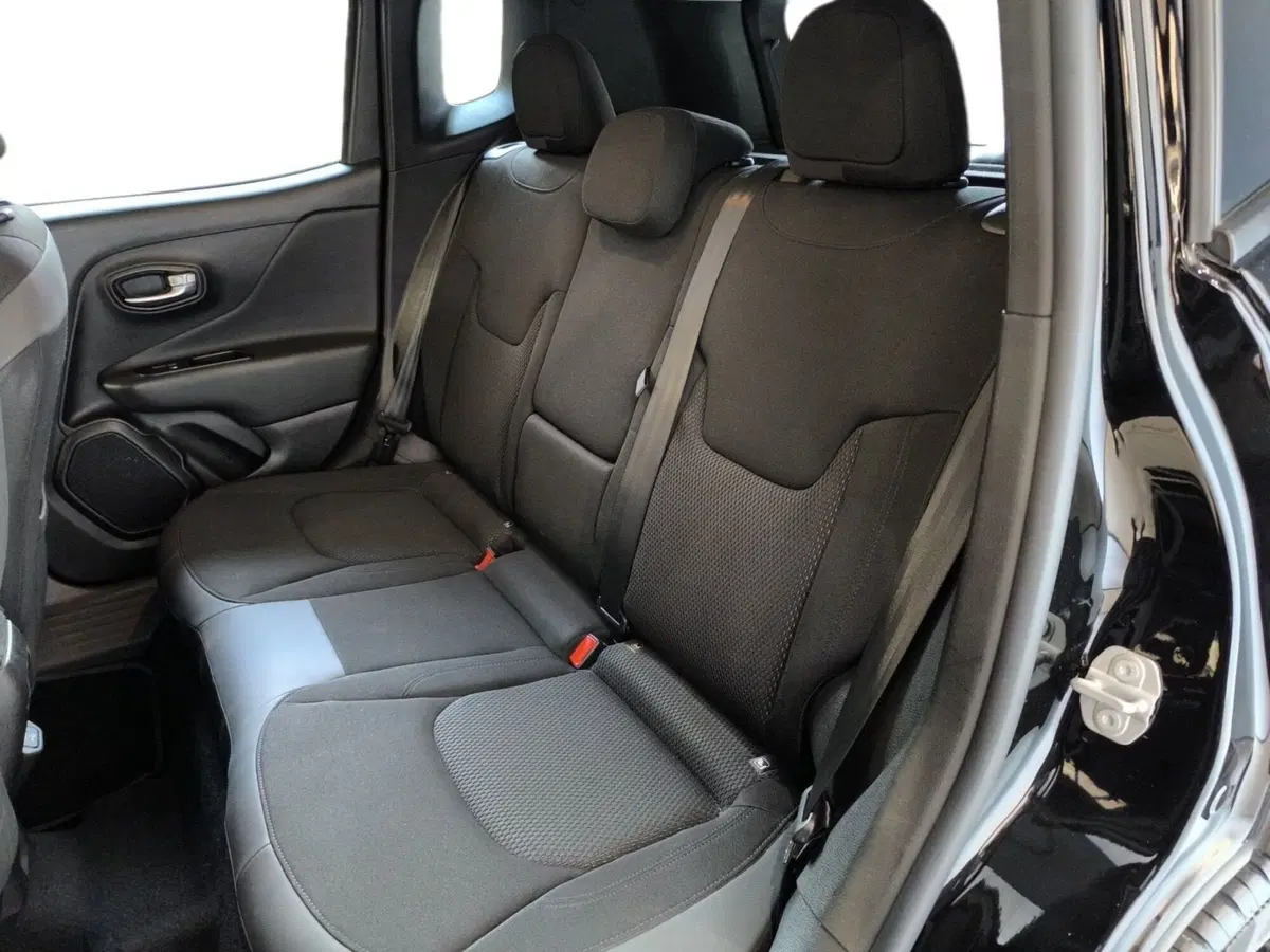 Jeep Renegade usata a Udine (9)