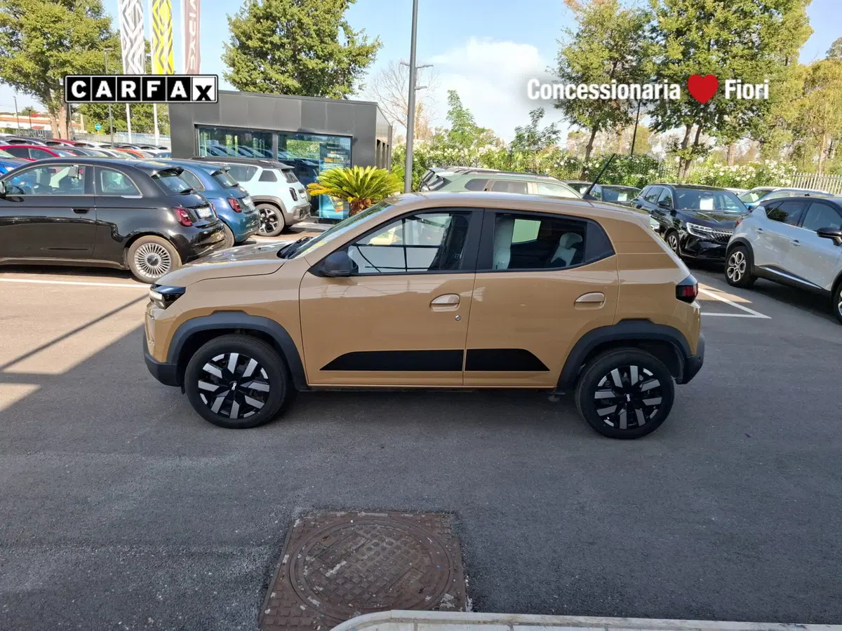 Dacia Spring usata a Latina (7)