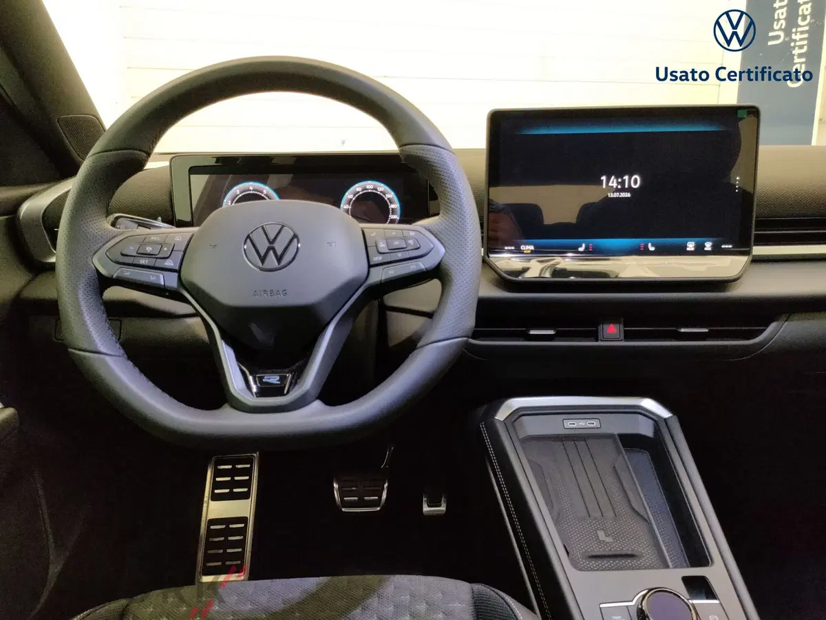 Volkswagen T-Roc nuova a Varese (12)