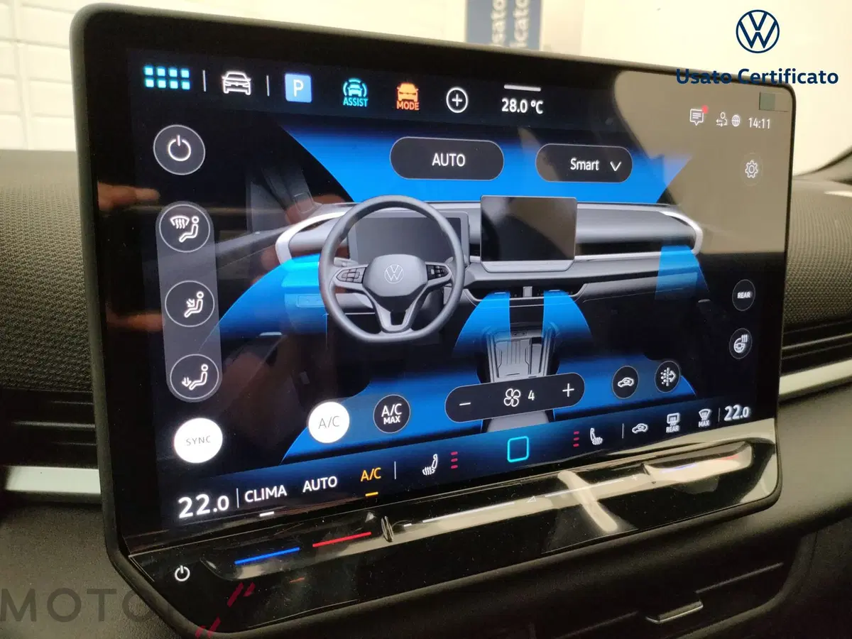 Volkswagen T-Roc nuova a Varese (15)