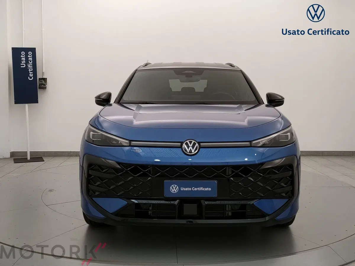 Volkswagen T-Roc nuova a Varese (2)