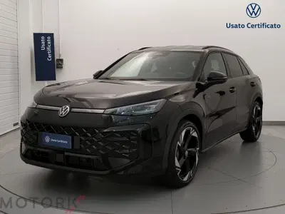 Volkswagen T-Roc 1.5 etsi R-Line 150cv dsg nuova a Busto Arsizio