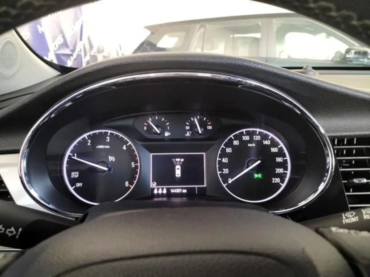 Opel Mokka usata a Messina (15)