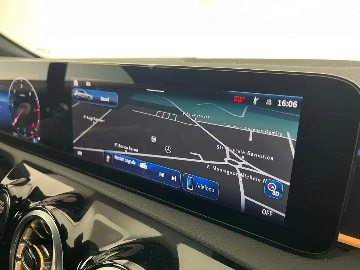 Mercedes-Benz Classe A usata a Napoli (14)