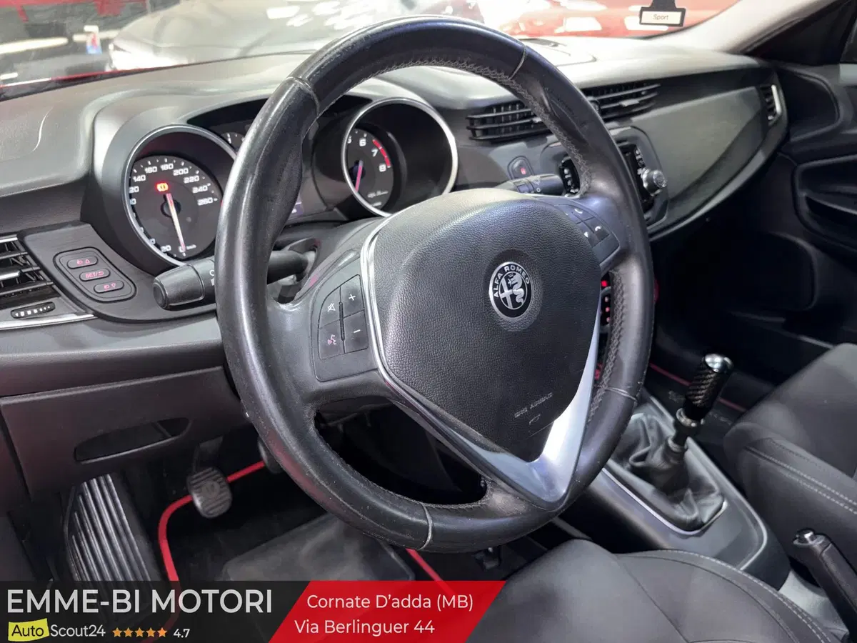 Alfa Romeo Giulietta usata a Monza e Brianza (8)