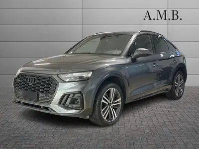 Audi Q4 Sportback 40 S line edition del 2021 usata a Cardito