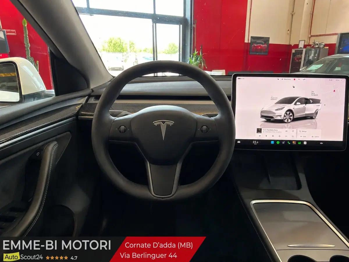 Tesla Model Y usata a Monza e Brianza (9)