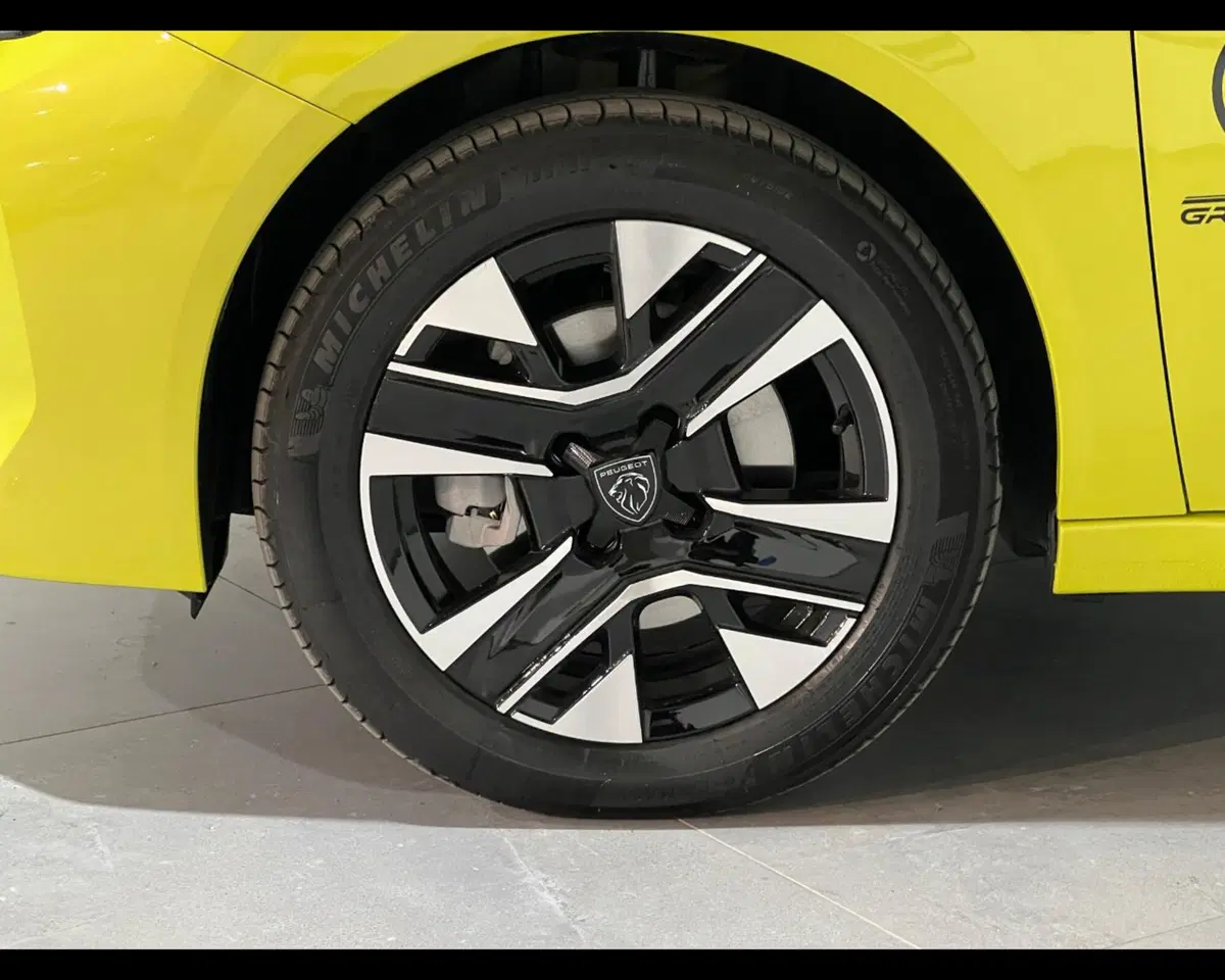 Peugeot 208 usata a Alessandria (12)
