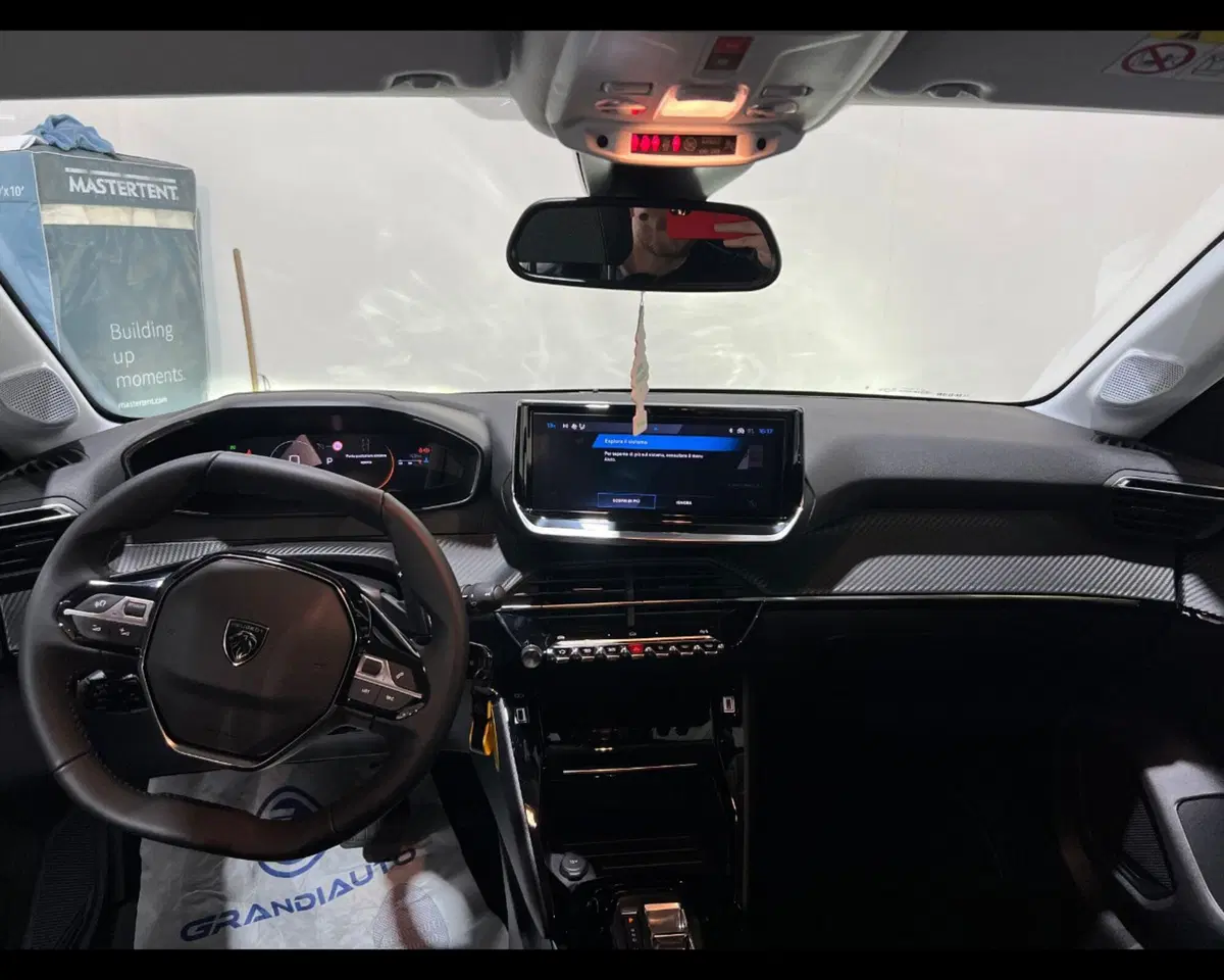Peugeot 208 usata a Alessandria (9)