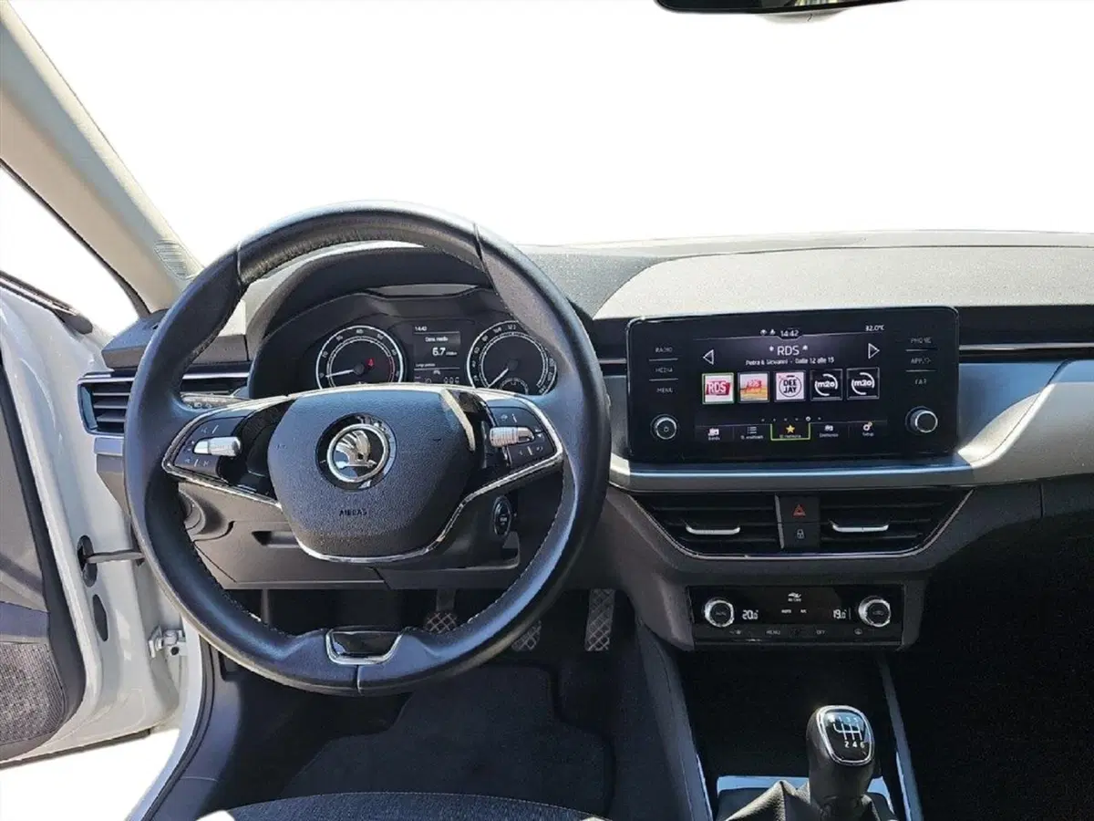 Skoda Kamiq usata a Lecco (11)