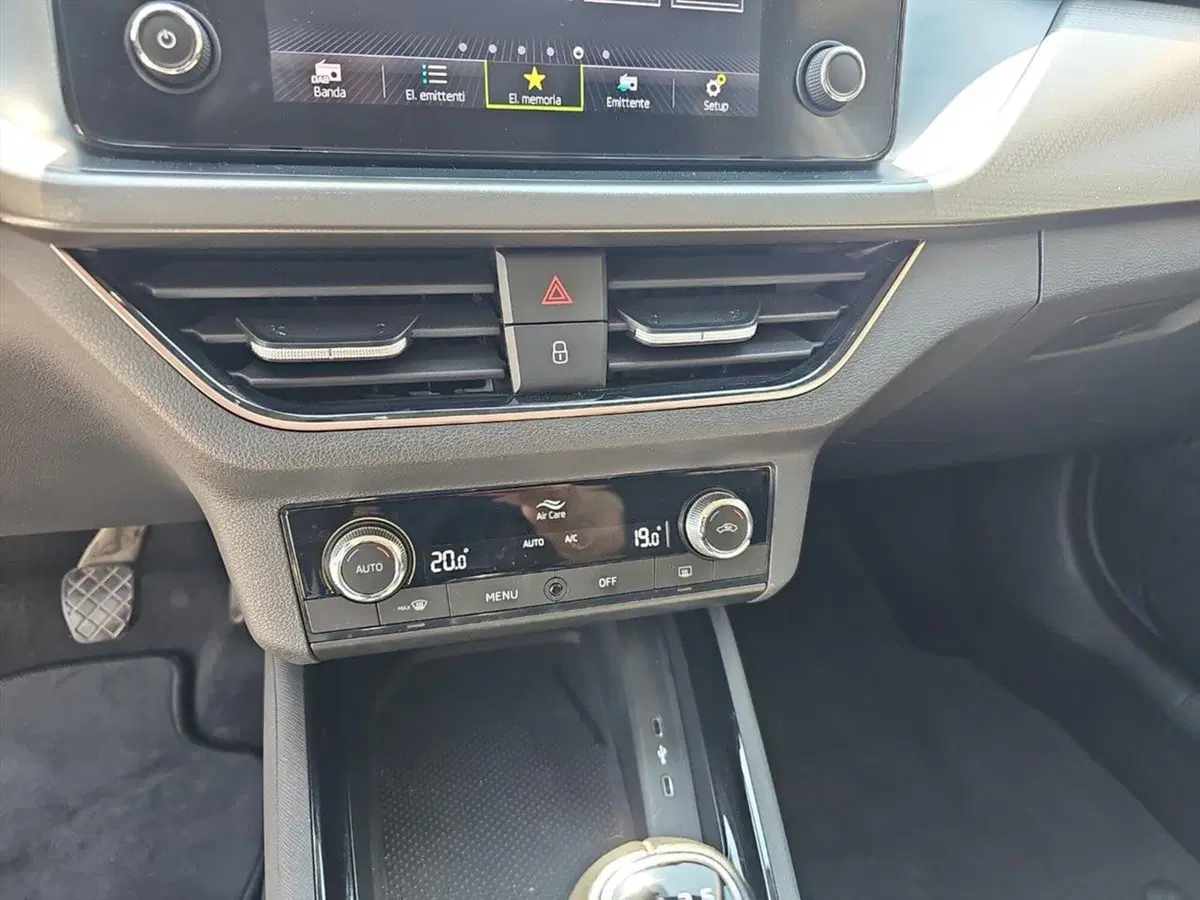 Skoda Kamiq usata a Lecco (14)