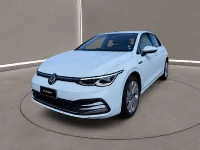 Volkswagen Golf 2.0 TDI SCR Style del 2020 usata a Caltanissetta