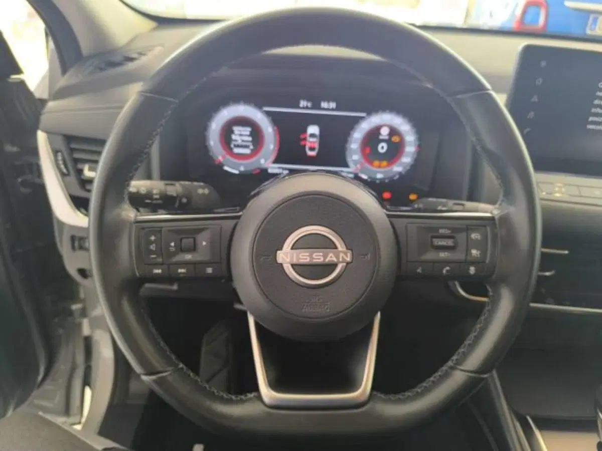 Nissan Qashqai usata a Caltanissetta (10)