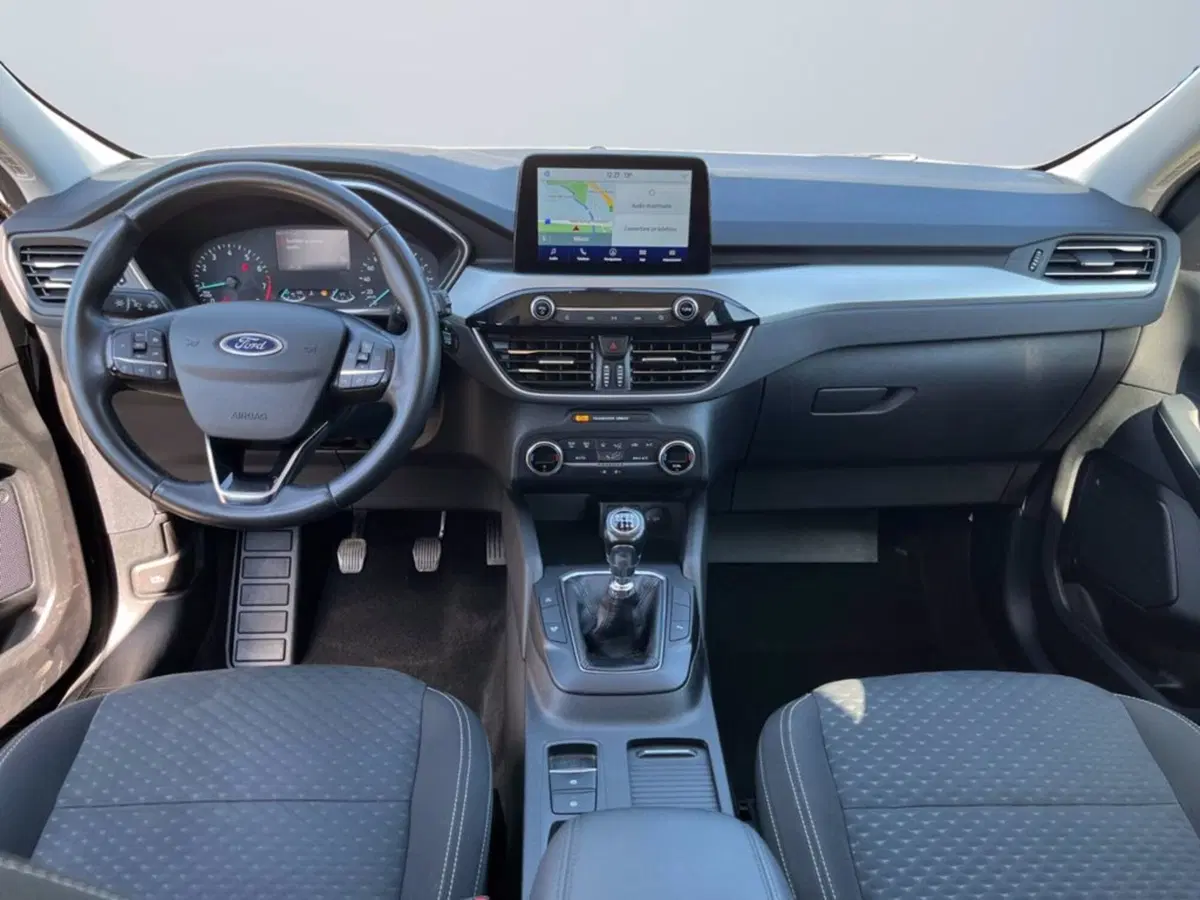Ford Kuga usata a Milano (12)