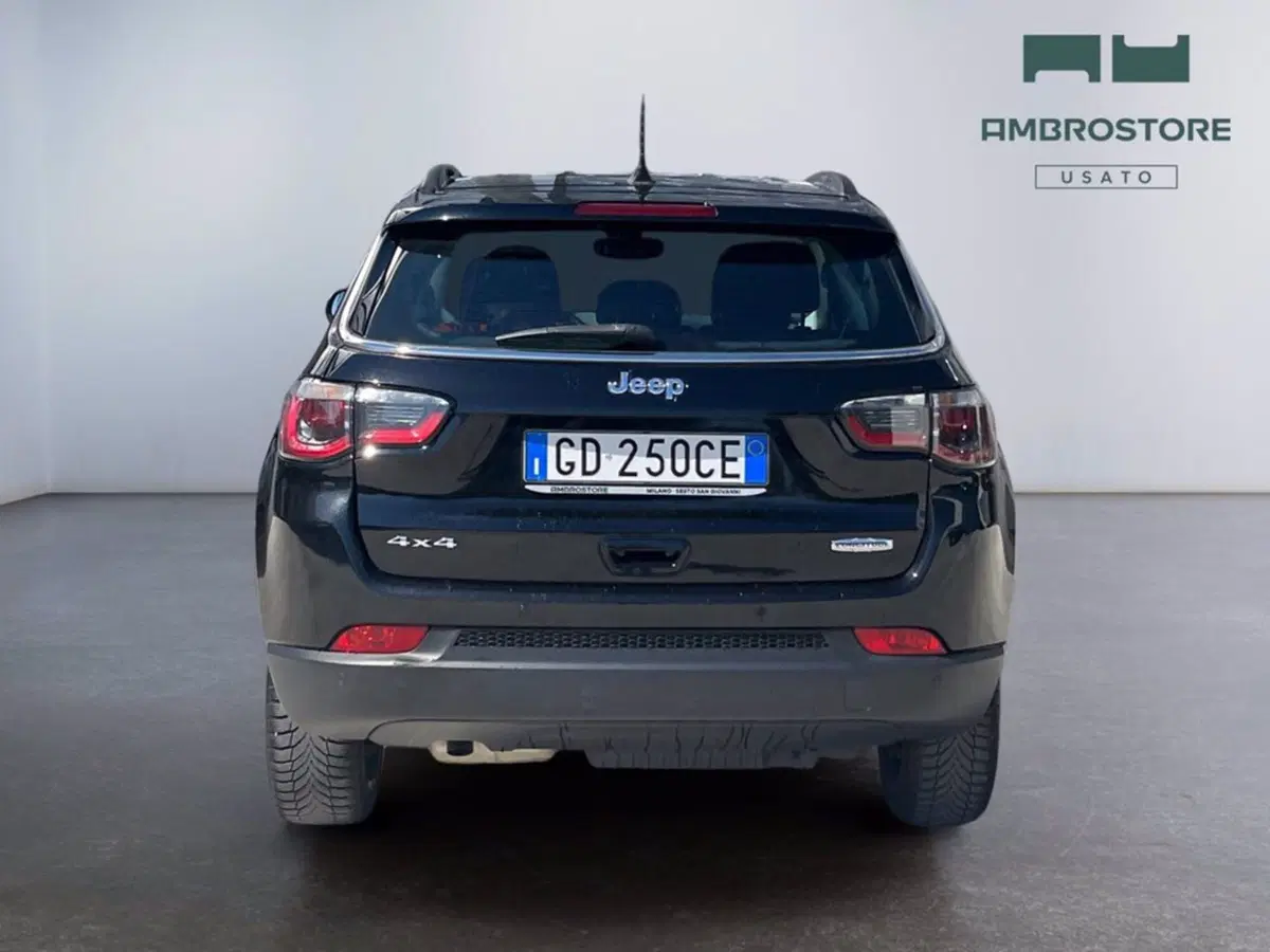 Jeep Compass usata a Milano (4)