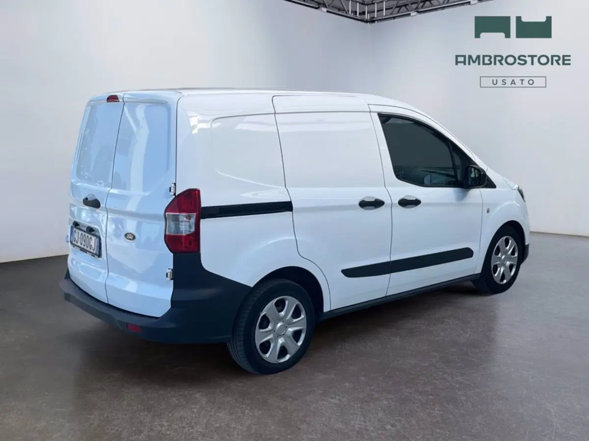 Ford Transit Courier Furgone usata a Milano (5)