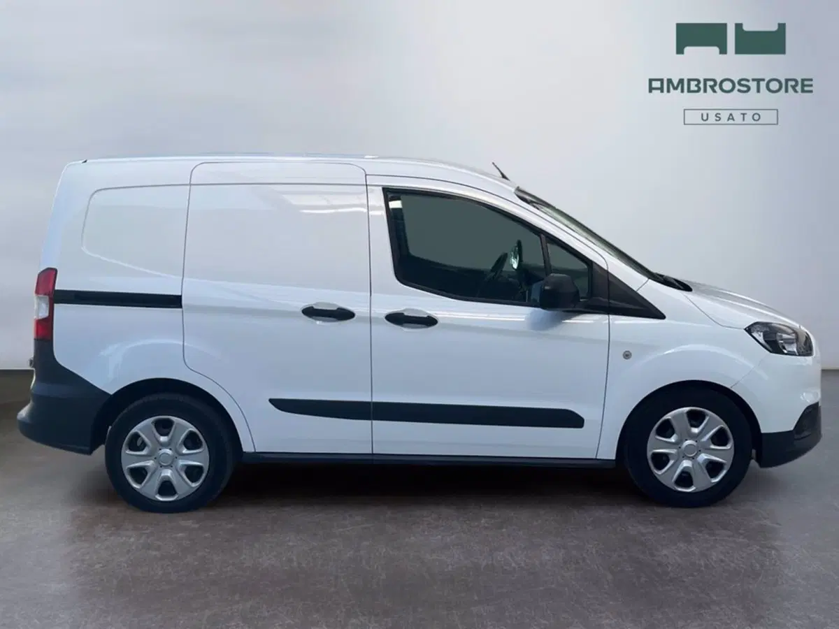 Ford Transit Courier Furgone usata a Milano (6)