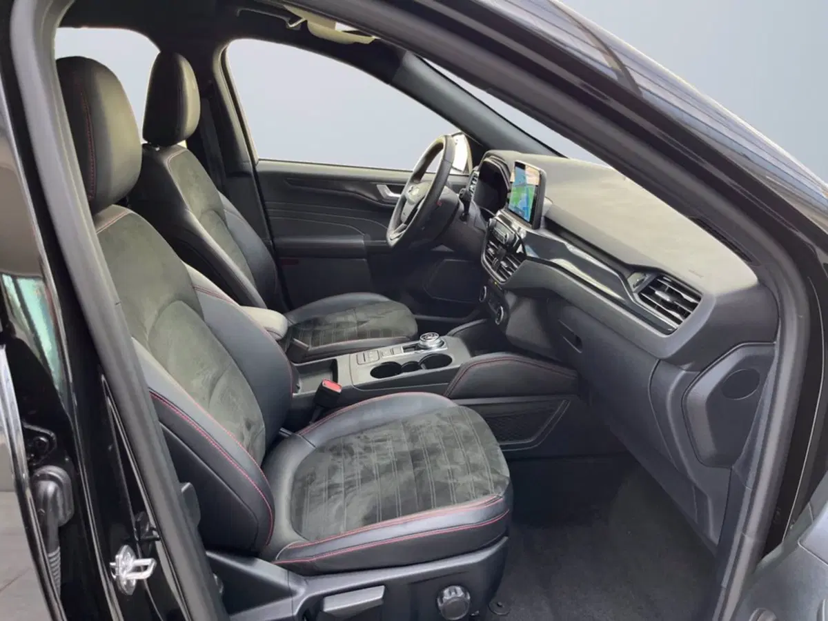 Ford Kuga usata a Milano (15)