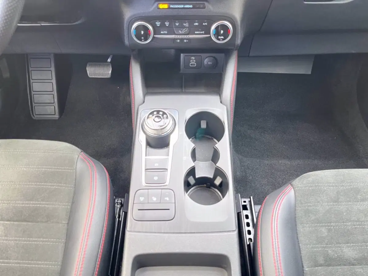 Ford Kuga usata a Milano (16)