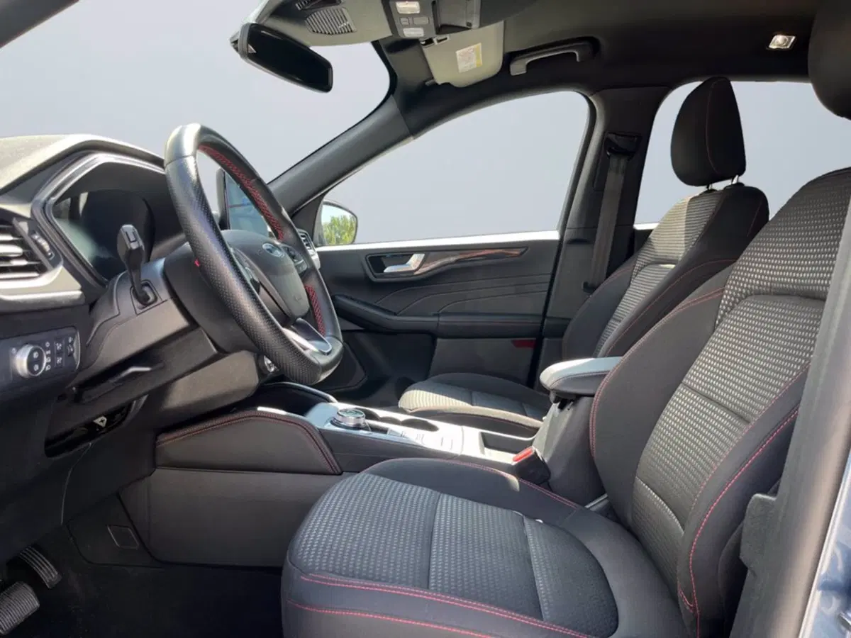 Ford Kuga usata a Milano (10)