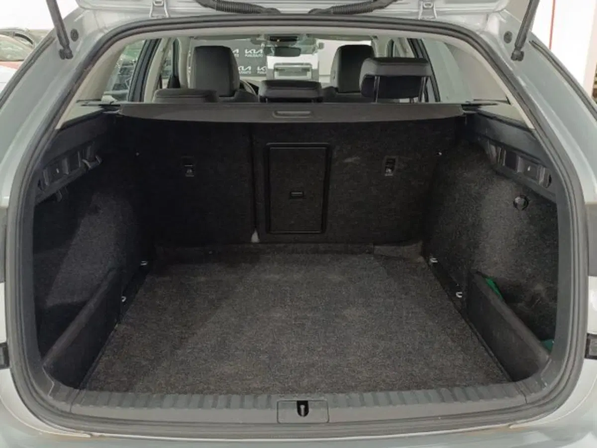 Skoda Octavia Station Wagon usata a Catania (12)