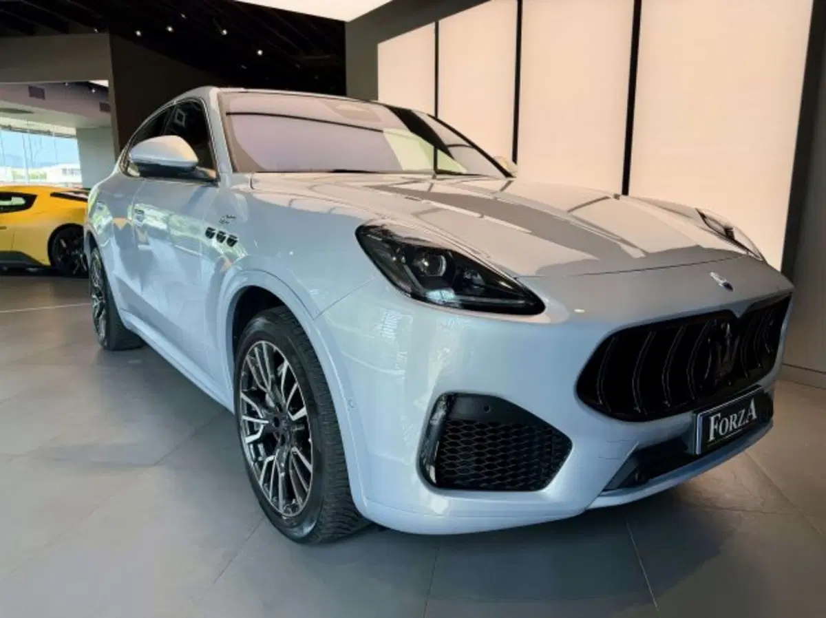 Maserati Grecale usata a Torino (3)