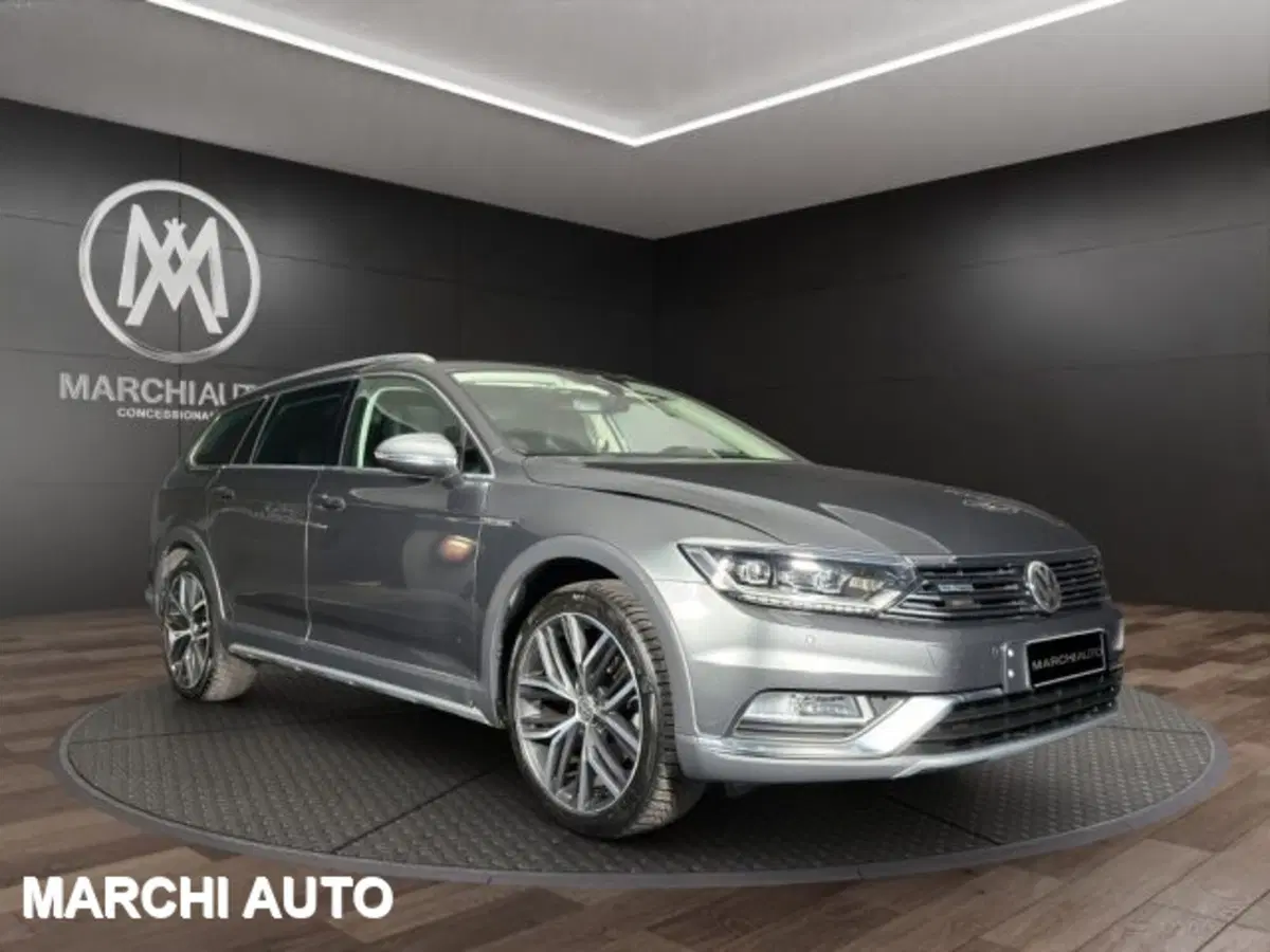 Volkswagen Passat Variant usata a Perugia (3)