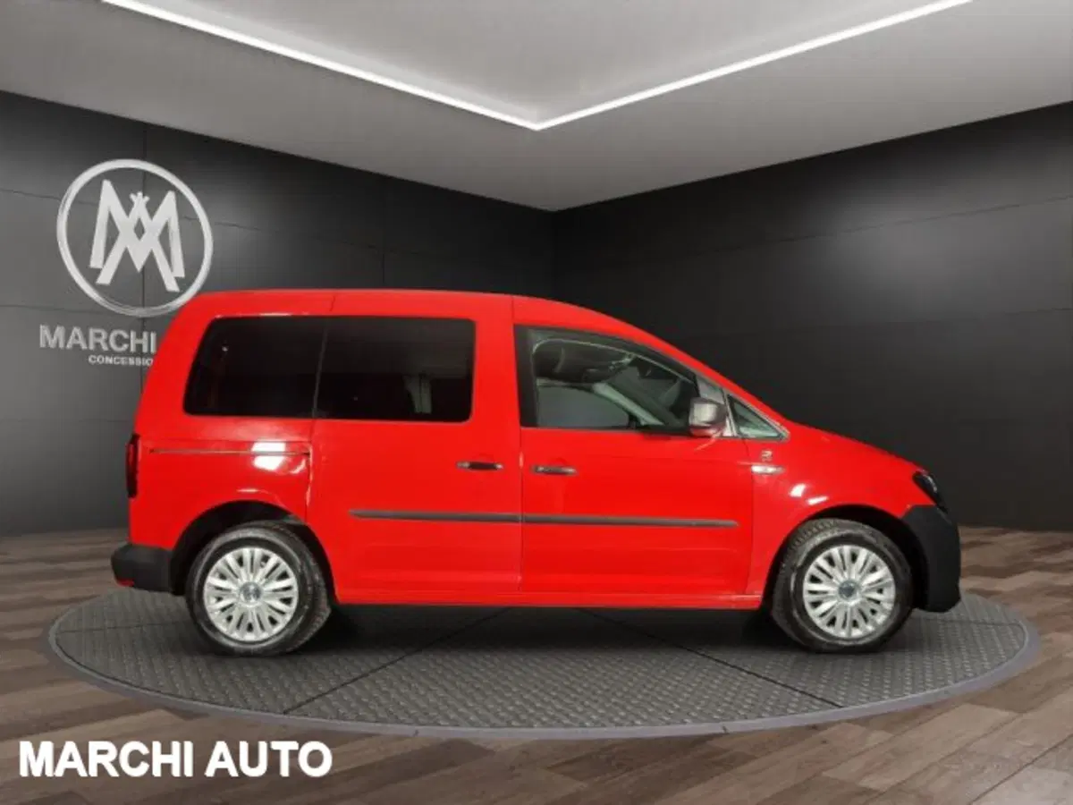 Volkswagen Caddy usata a Perugia (4)