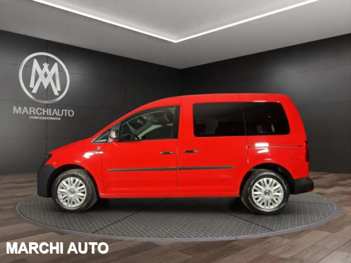 Volkswagen Caddy usata a Perugia (8)
