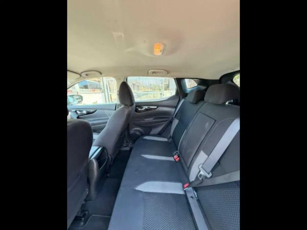 Nissan Qashqai usata a Caltanissetta (16)