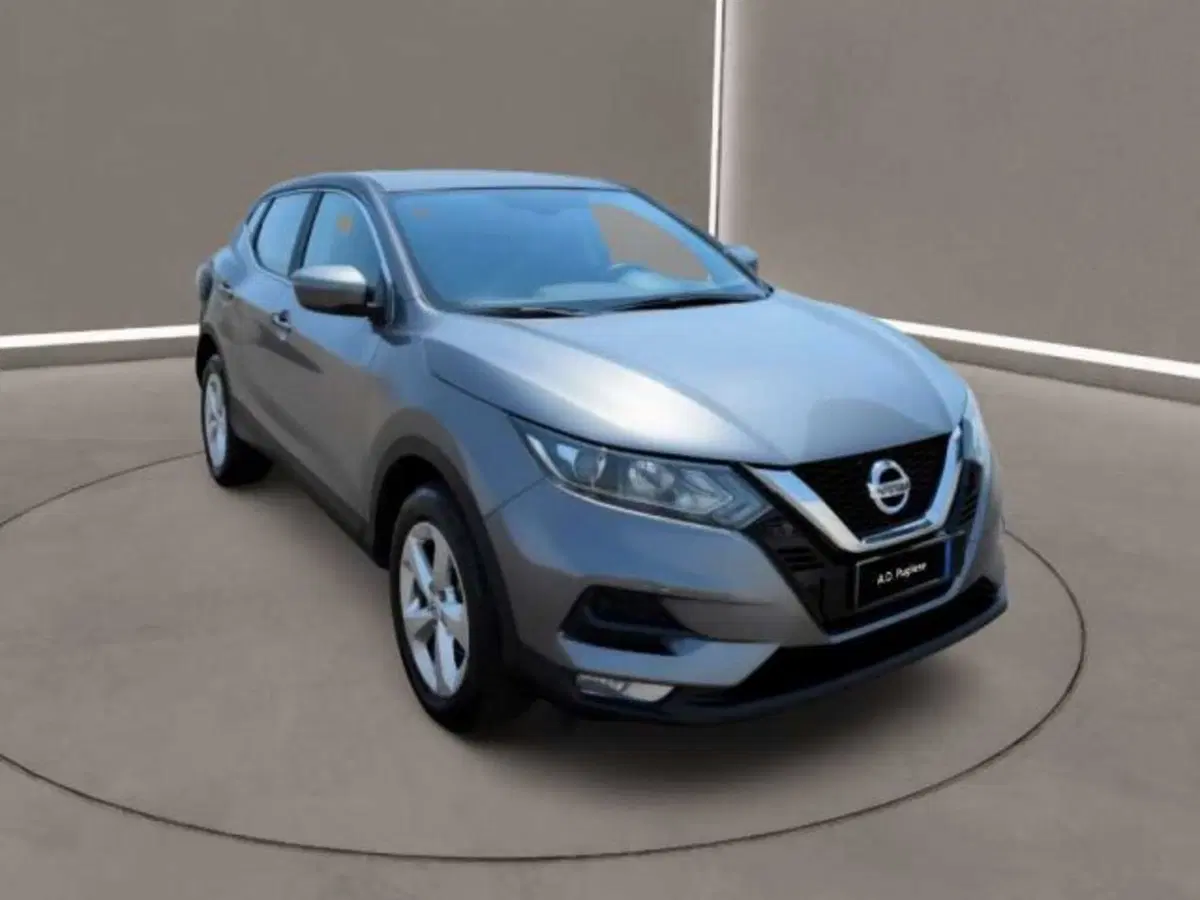 Nissan Qashqai usata a Caltanissetta (3)