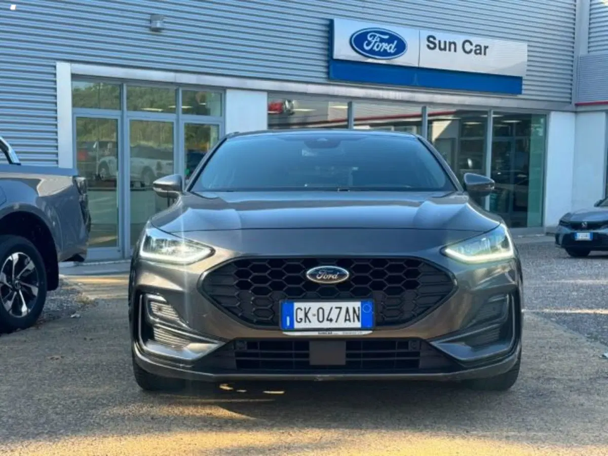 Ford Focus usata a Lucca (2)