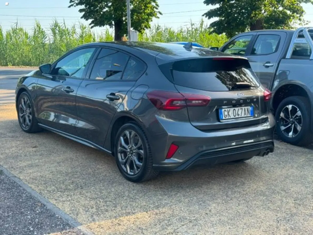 Ford Focus usata a Lucca (4)
