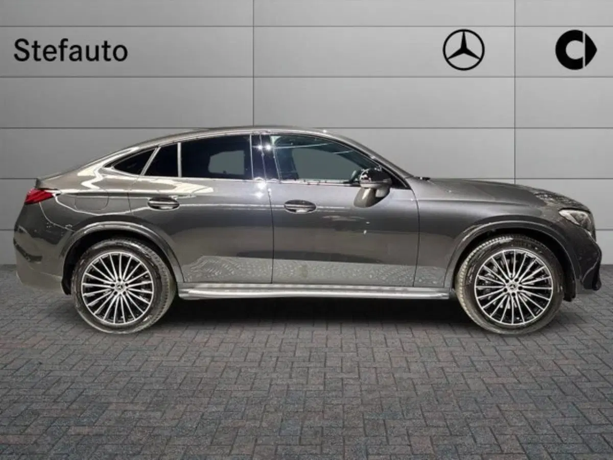 Mercedes-Benz GLC nuova a Bologna (2)