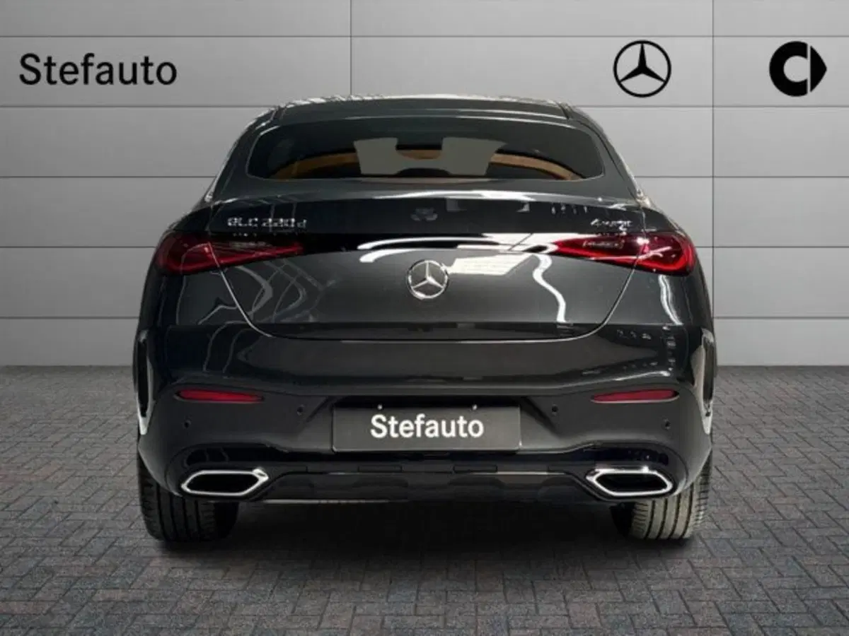 Mercedes-Benz GLC nuova a Bologna (6)