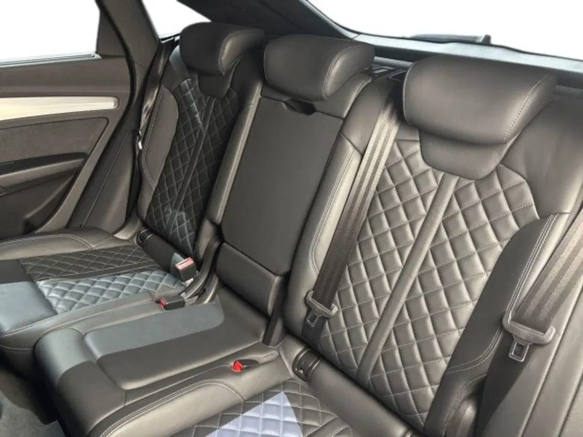 Audi Q5 Sportback usata a Bologna (9)