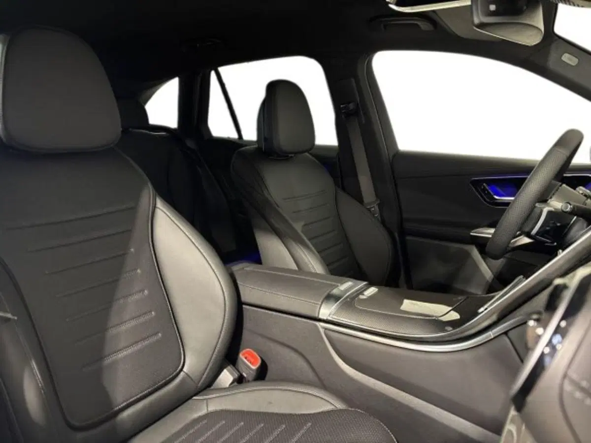 Mercedes-Benz GLC nuova a Bologna (16)
