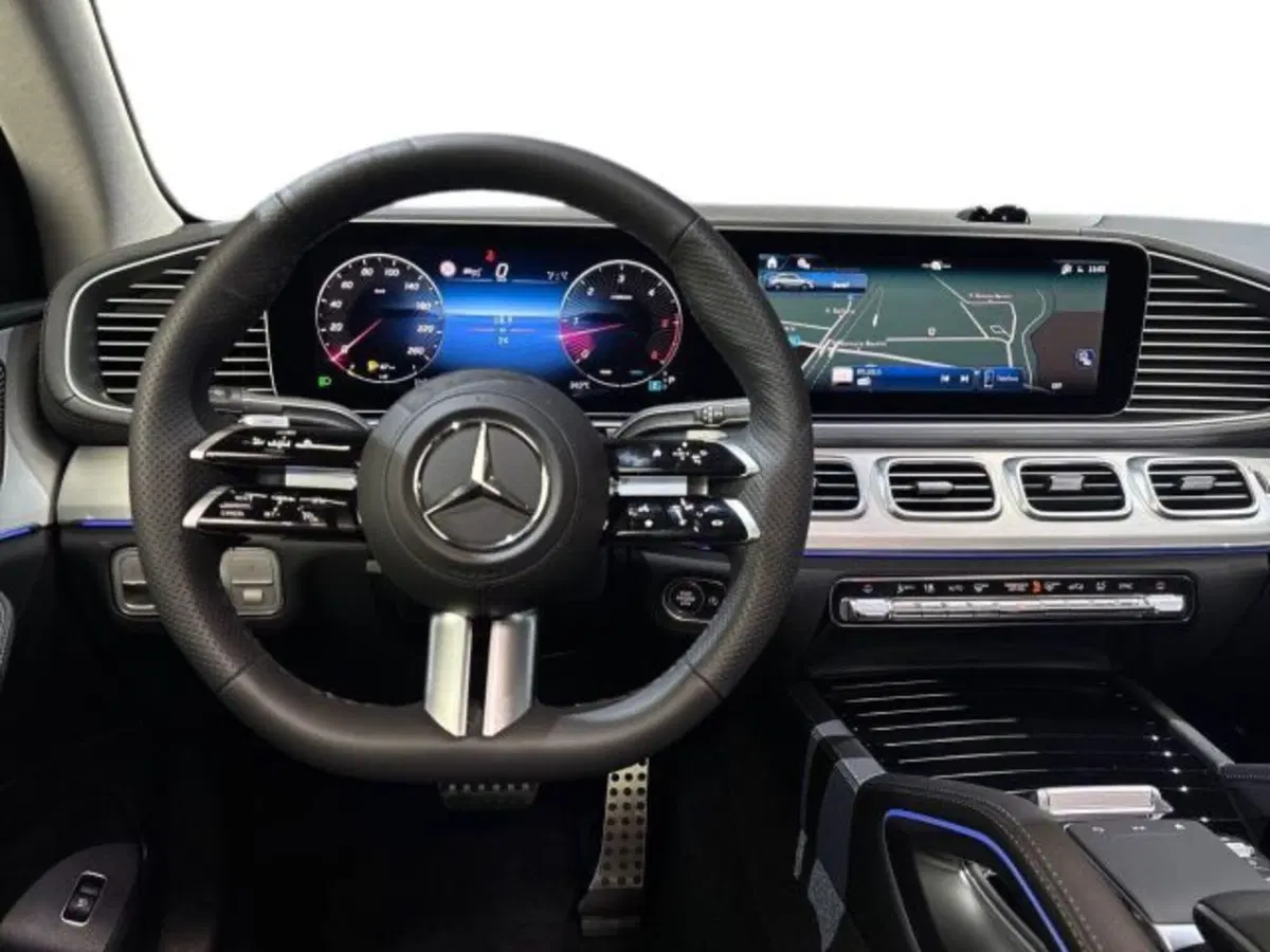 Mercedes-Benz GLE SUV nuova a Bologna (14)