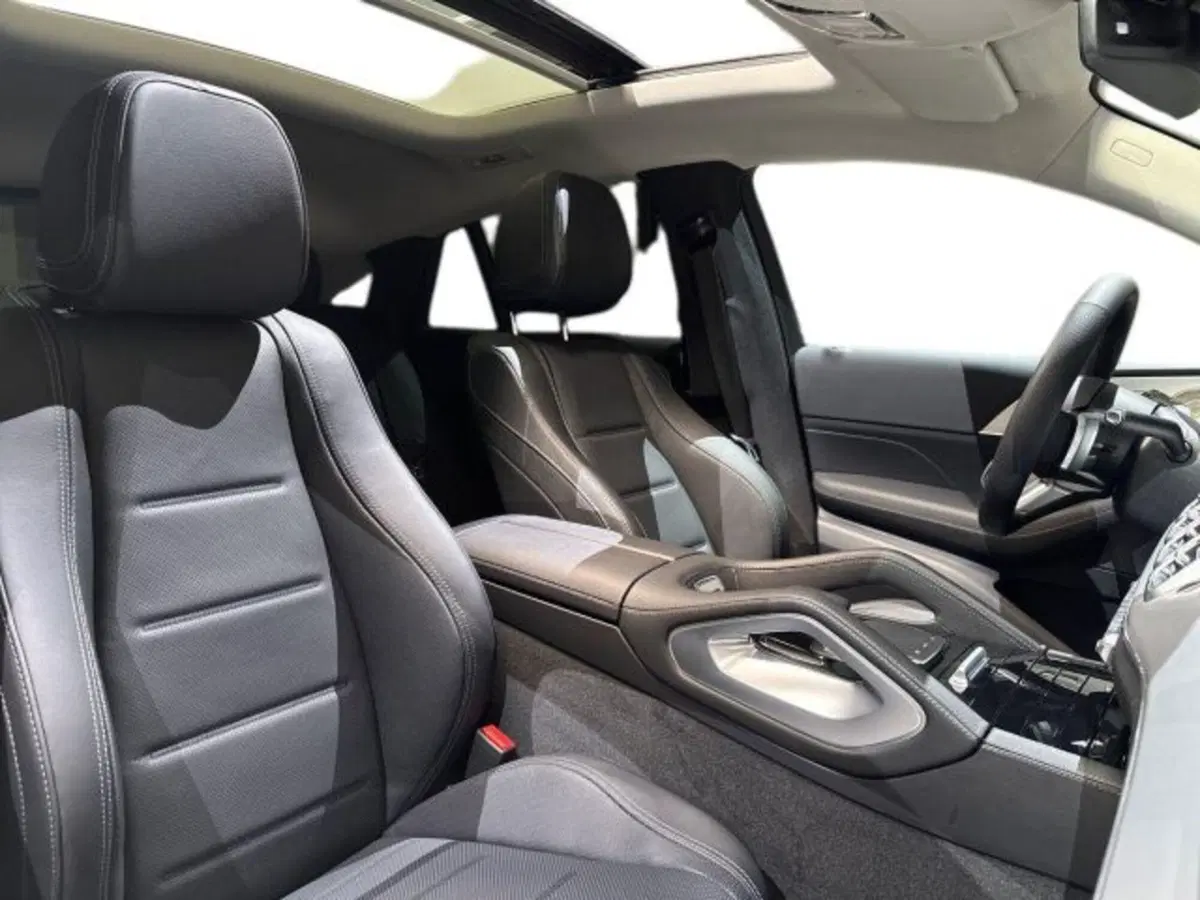 Mercedes-Benz GLE SUV nuova a Bologna (16)