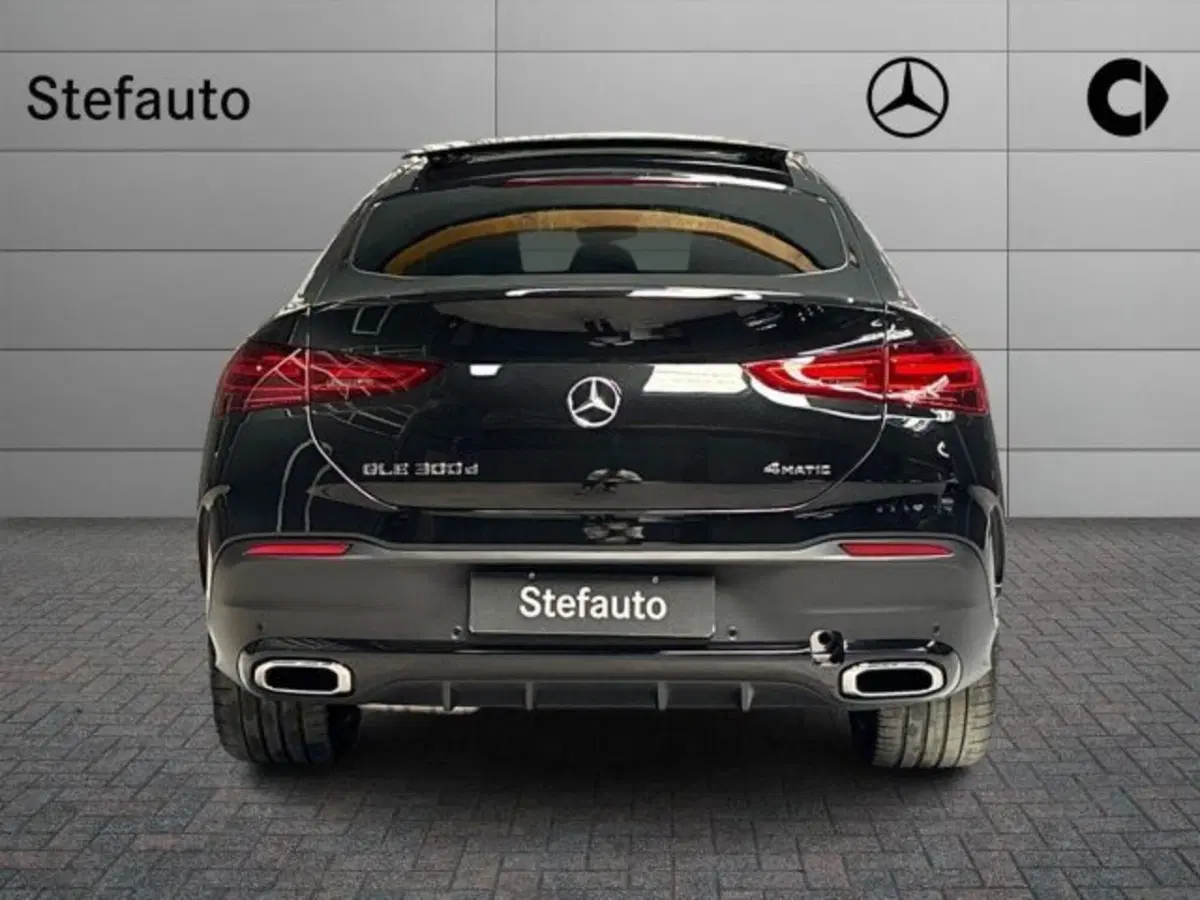 Mercedes-Benz GLE SUV nuova a Bologna (6)
