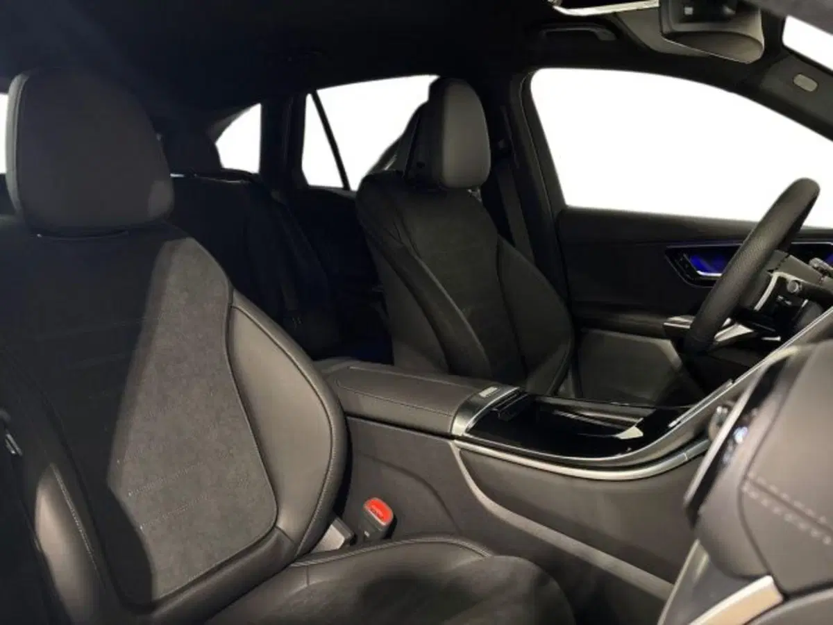Mercedes-Benz GLC nuova a Bologna (16)