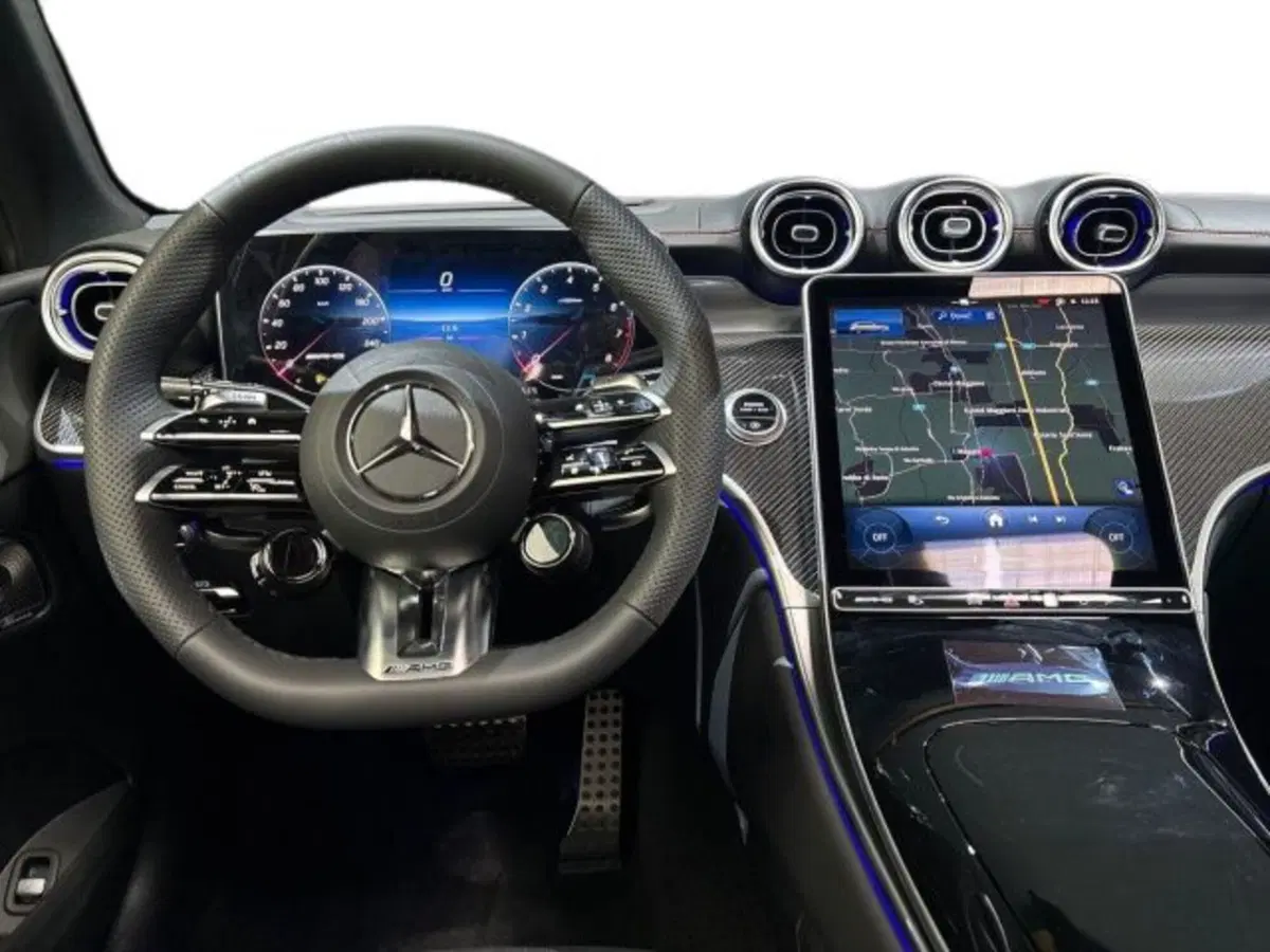 Mercedes-Benz GLC SUV nuova a Bologna (14)